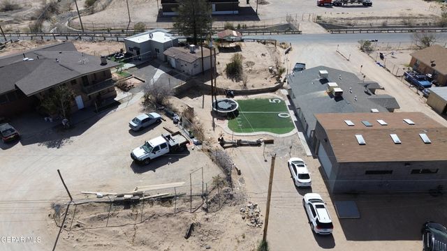 925 Vinton Avenue, Canutillo, TX 79835