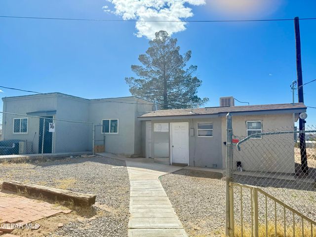 925 Vinton Avenue, Canutillo, TX 79835