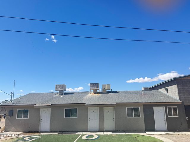 925 Vinton Avenue, Canutillo, TX 79835