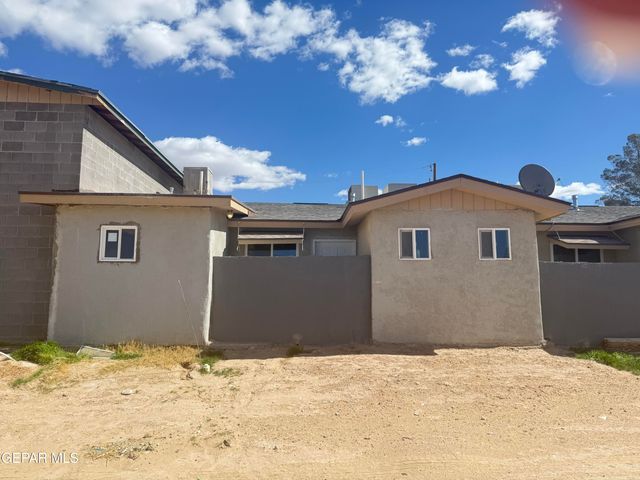 925 Vinton Avenue, Canutillo, TX 79835