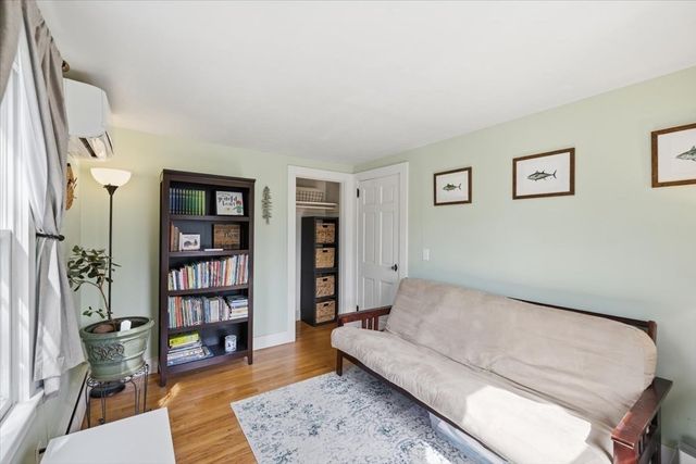44 Brick Kiln Rd, Falmouth, MA 02536