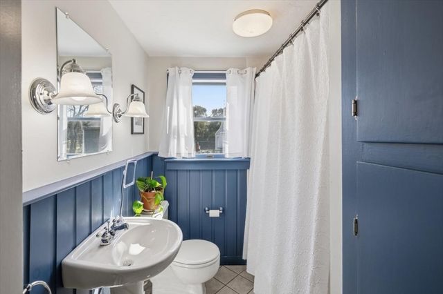 44 Brick Kiln Rd, Falmouth, MA 02536