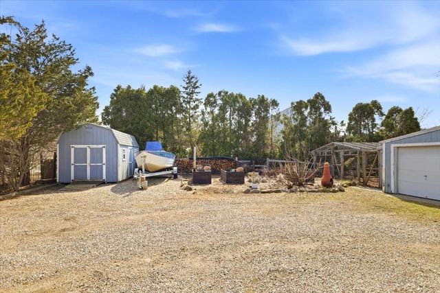 44 Brick Kiln Rd, Falmouth, MA 02536
