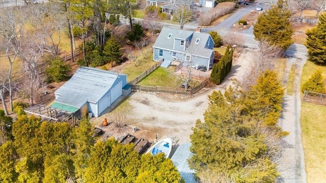 44 Brick Kiln Rd, Falmouth, MA 02536