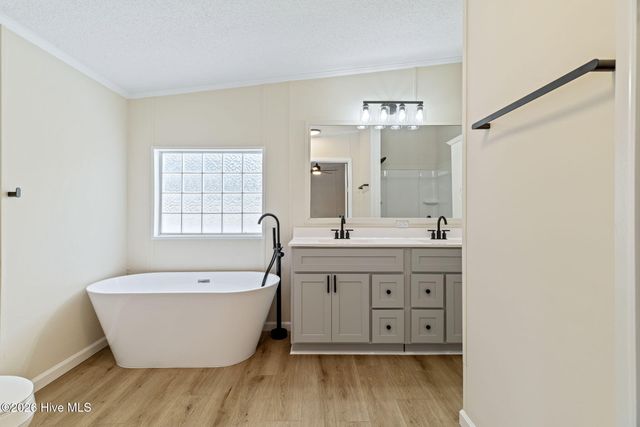 416 Lea Drive, Hampstead, NC 28443