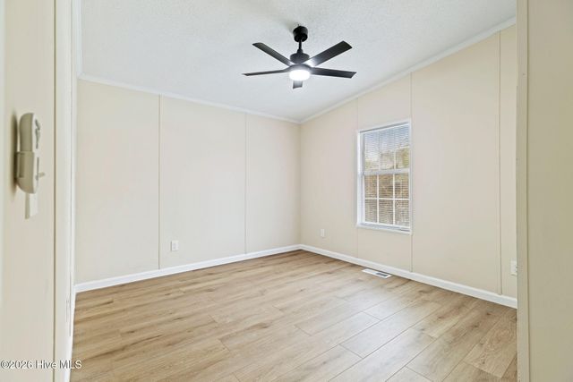 416 Lea Drive, Hampstead, NC 28443