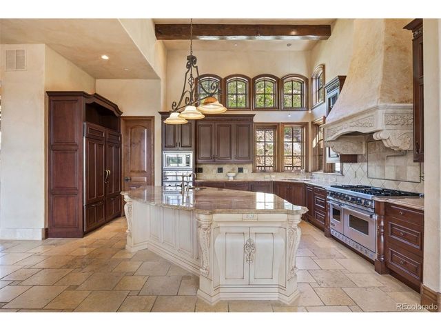 1033 Anaconda Dr, Castle Rock, CO 80108