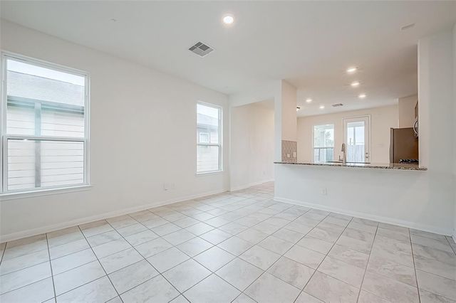 6031 Diamond Sky Lane, Houston, TX 77048