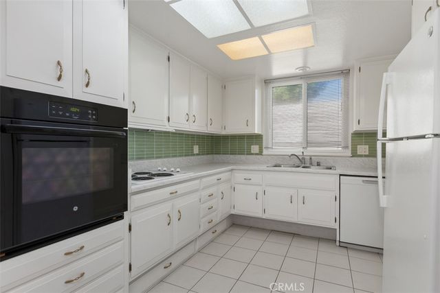 341 Avenida Sevilla D, Laguna Woods, CA 92637