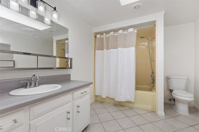 341 Avenida Sevilla D, Laguna Woods, CA 92637
