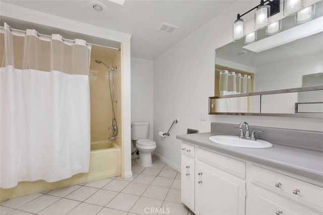341 Avenida Sevilla D, Laguna Woods, CA 92637