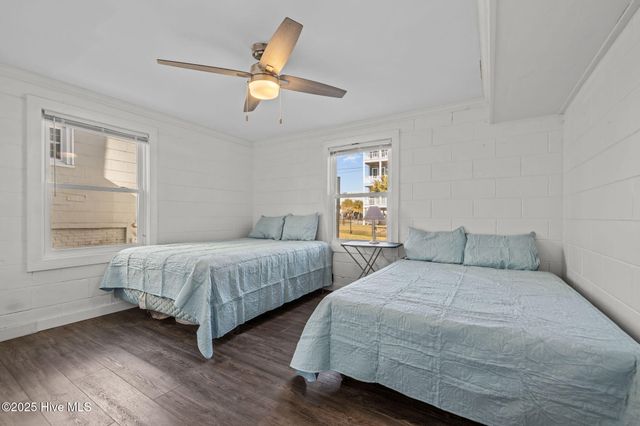 303 E Atlantic Boulevard, Atlantic Beach, NC 28512