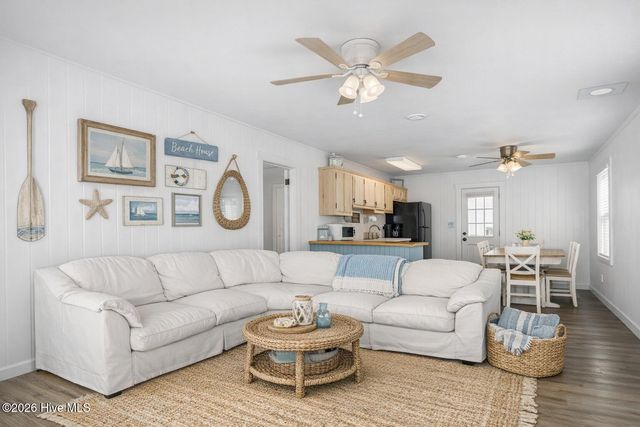 303 E Atlantic Boulevard, Atlantic Beach, NC 28512