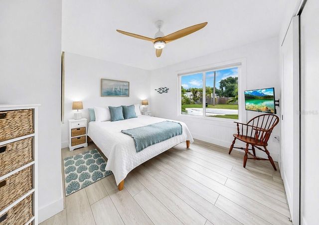 8096 GLENBROOKE LANE, Sarasota, FL 34243