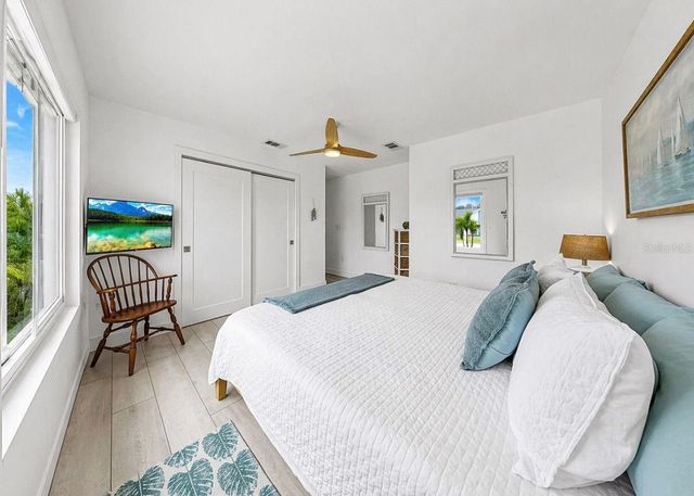 8096 GLENBROOKE LANE, Sarasota, FL 34243