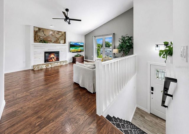 8096 GLENBROOKE LANE, Sarasota, FL 34243