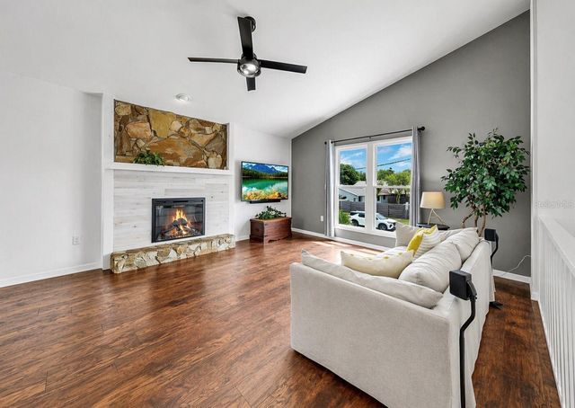 8096 GLENBROOKE LANE, Sarasota, FL 34243