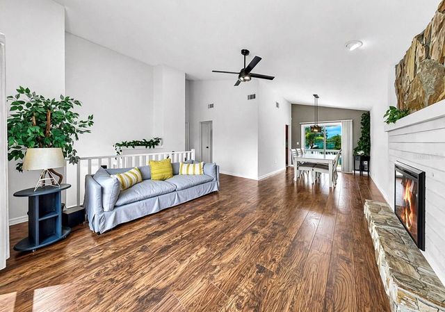 8096 GLENBROOKE LANE, Sarasota, FL 34243