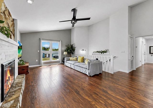 8096 GLENBROOKE LANE, Sarasota, FL 34243