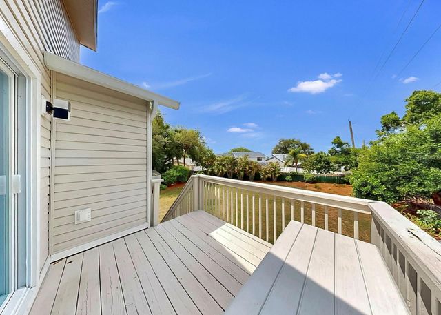 8096 GLENBROOKE LANE, Sarasota, FL 34243