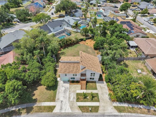 8096 GLENBROOKE LANE, Sarasota, FL 34243