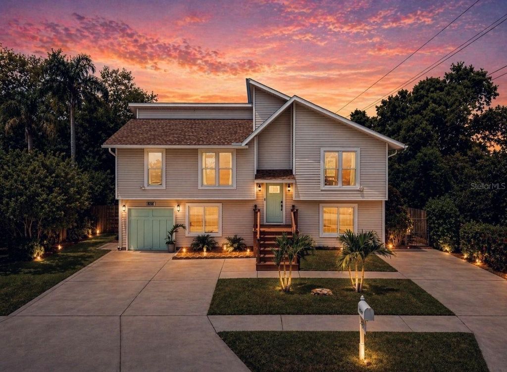 8096 GLENBROOKE LANE, Sarasota, FL 34243