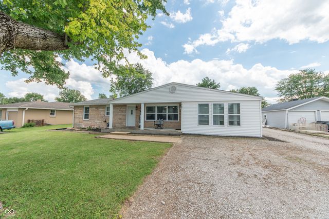 649 Collier Street, Columbus, IN 47201