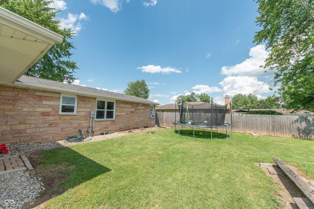 649 Collier Street, Columbus, IN 47201