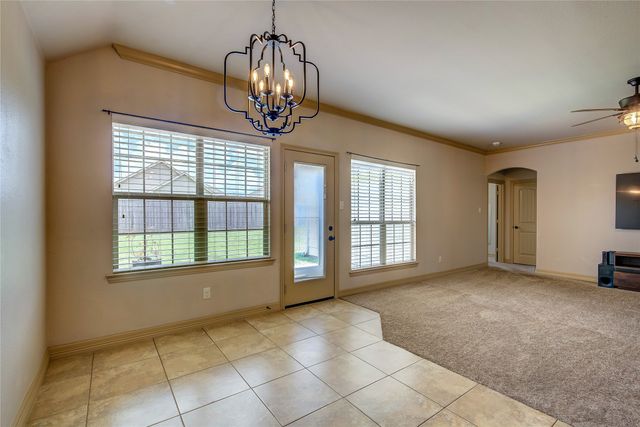 126 Comanche Drive, Greenville, TX 75402