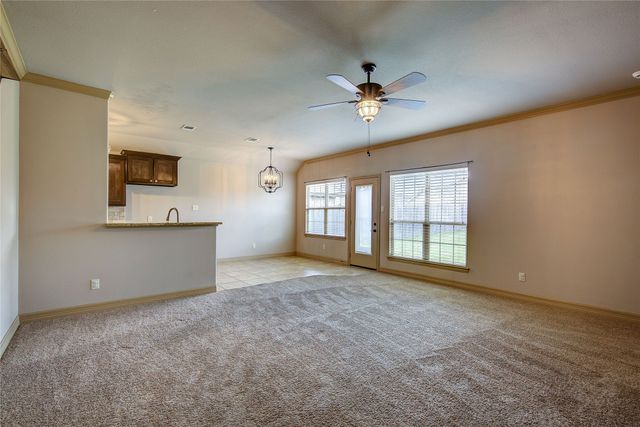 126 Comanche Drive, Greenville, TX 75402