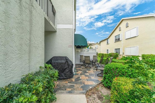 154 Waterside Drive 154, Hypoluxo, FL 33462