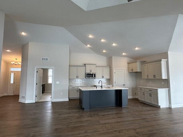 W207 N5817 Muirfield DRIVE, Menomonee Falls, WI 53051