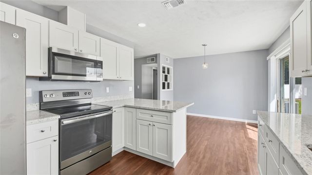 1404 SHADOW CREEK PLACE, Brandon, FL 33510