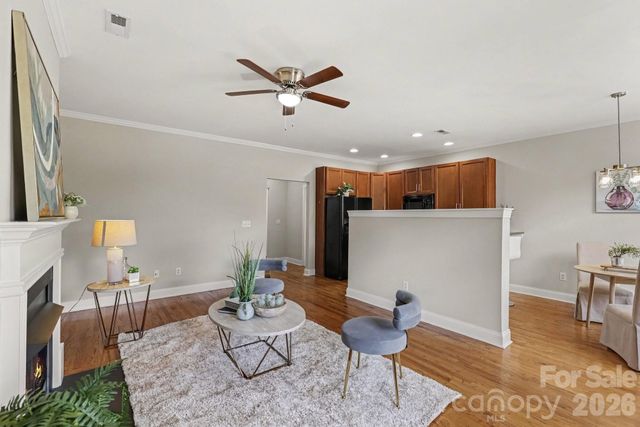 4670 Dabney Vigor Drive, Charlotte, NC 28209