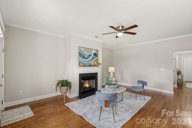 4670 Dabney Vigor Drive, Charlotte, NC 28209