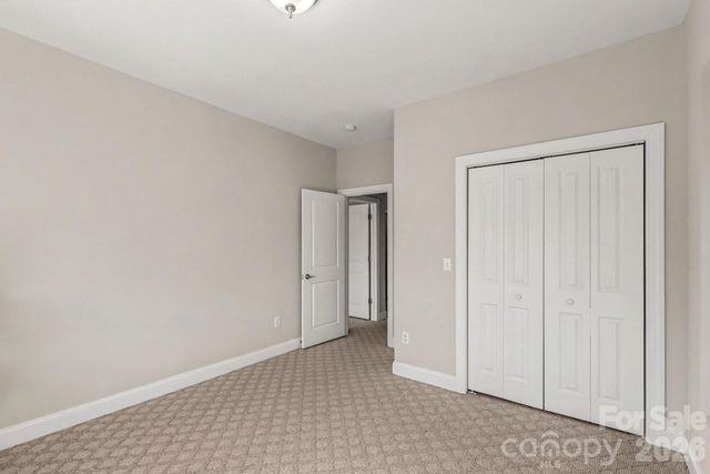 4670 Dabney Vigor Drive, Charlotte, NC 28209