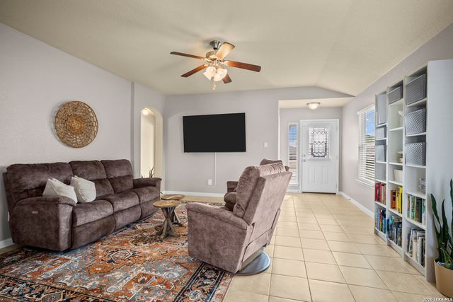 2657 Lonesome Creek, New Braunfels, TX 78130