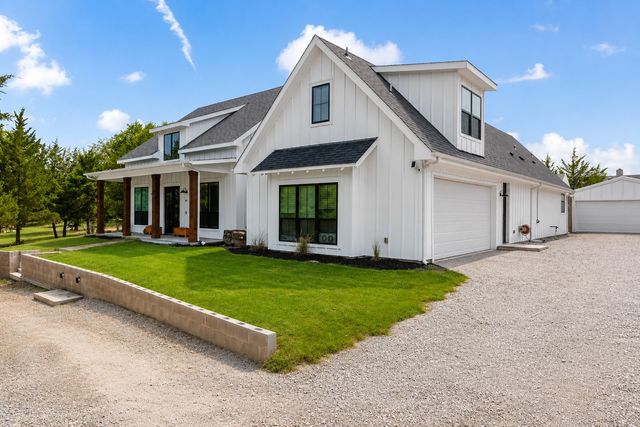 303 Cates Road, Van Alstyne, TX 75495