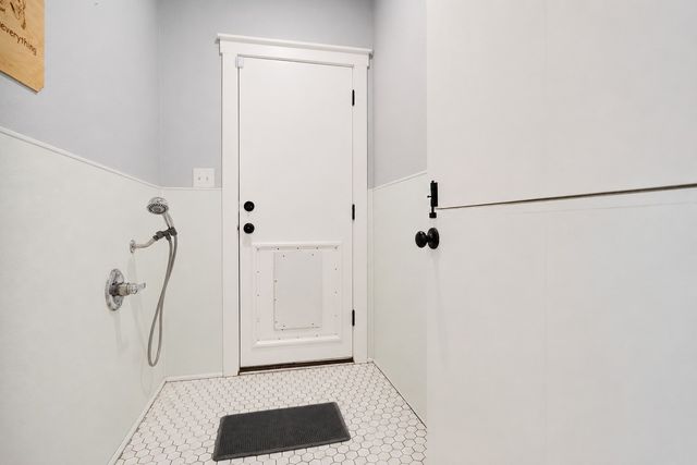 303 Cates Road, Van Alstyne, TX 75495