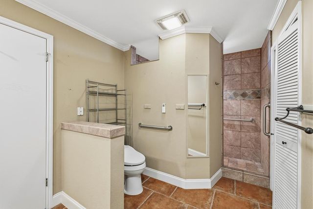 76 Indian Springs, Kerrville, TX 78028