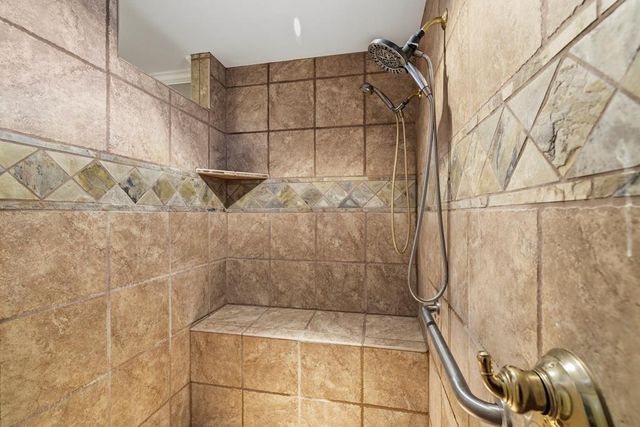 76 Indian Springs, Kerrville, TX 78028