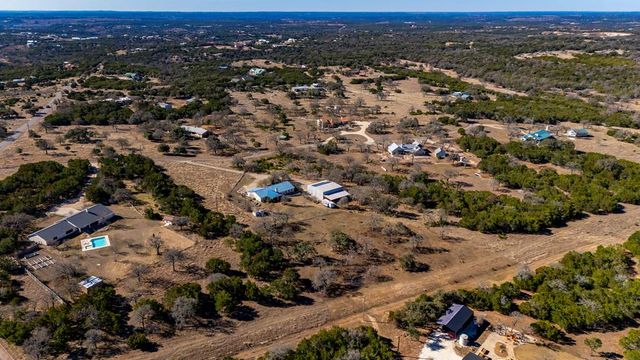 76 Indian Springs, Kerrville, TX 78028