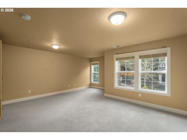 18278 Sw SANTORO Dr, Beaverton, OR 97007