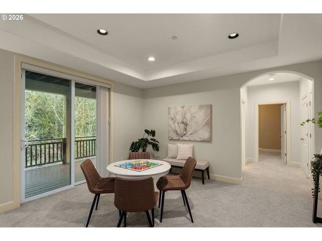 18278 Sw SANTORO Dr, Beaverton, OR 97007