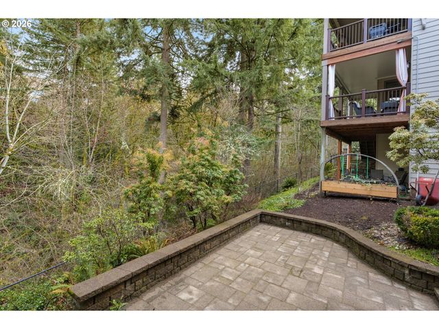 18278 Sw SANTORO Dr, Beaverton, OR 97007