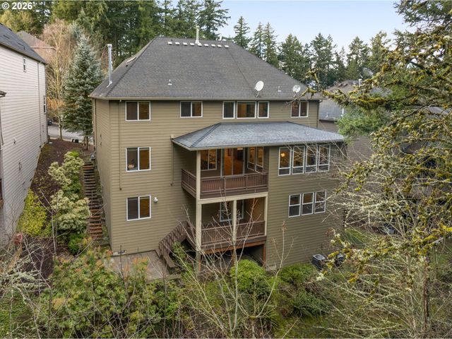 18278 Sw SANTORO Dr, Beaverton, OR 97007