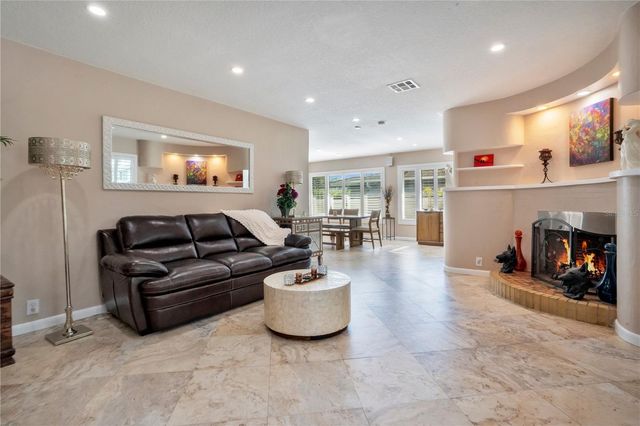 145 27TH AVENUE N, St Petersburg, FL 33704