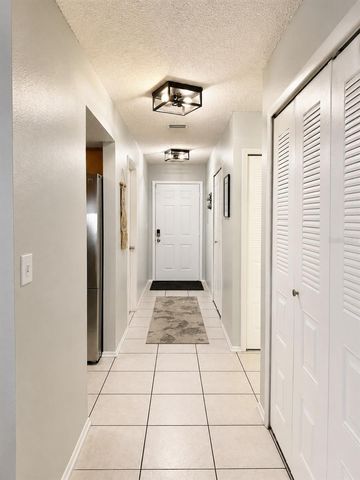 10344 COUNCILS WAY, Tampa, FL 33617