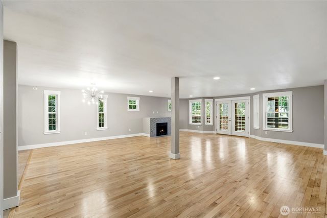 5633 Lake Saint Clair Drive SE, Olympia, WA 98513