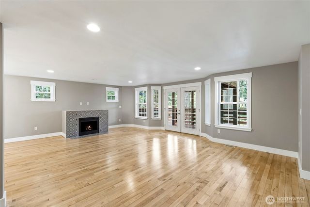 5633 Lake Saint Clair Drive SE, Olympia, WA 98513